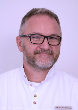 Dr. med. Lars Jenicke